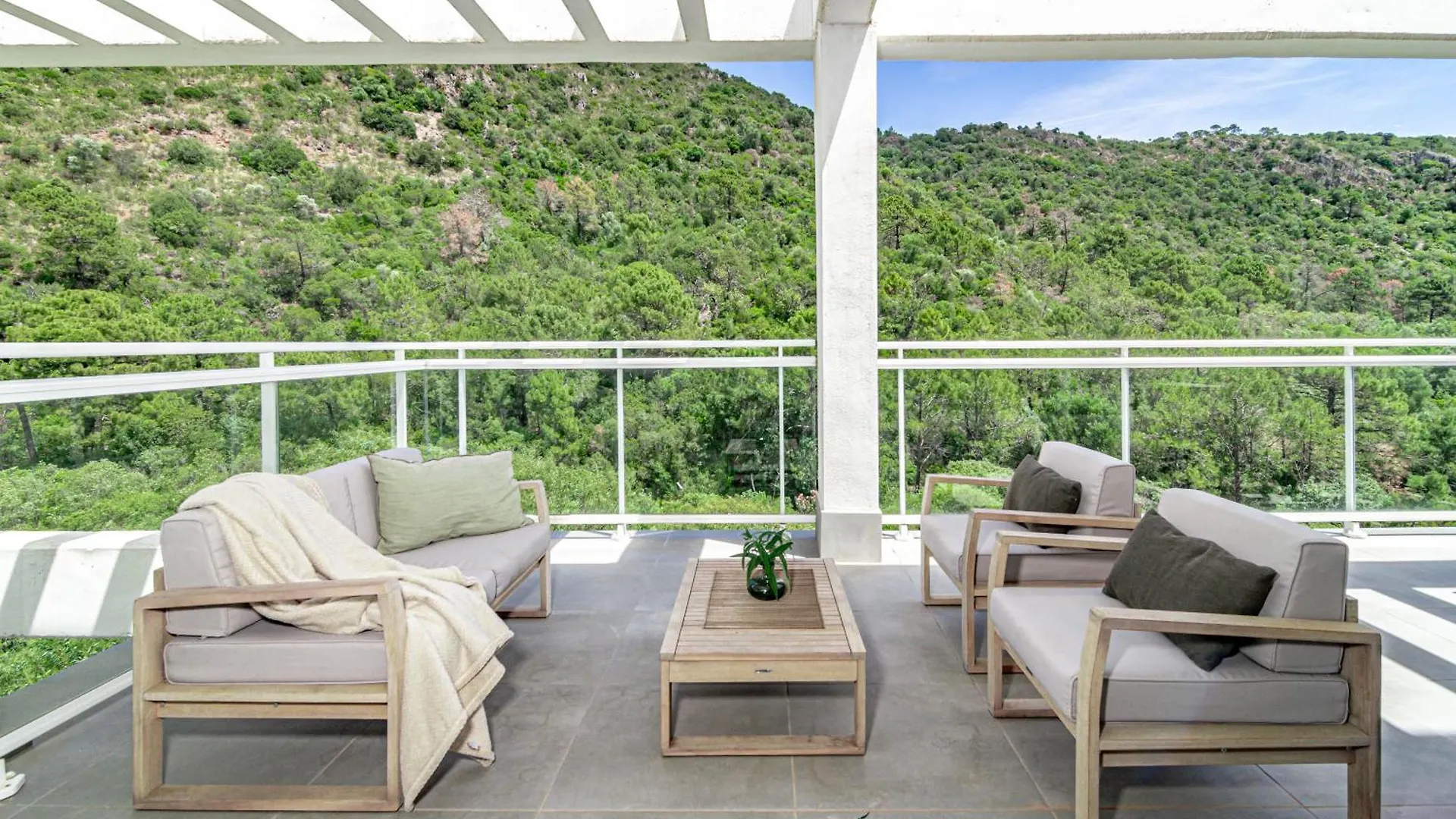 Appartement Modern 3 Bedroom Retreat In Benahavís Espagne